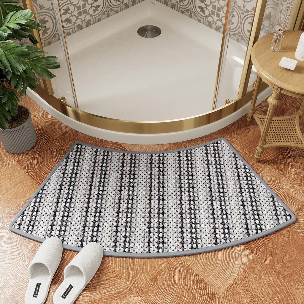 Arc-Shaped Chenille Bath Mat - Non-Slip Shower Door Mat, Ultra Absorbent & Soft, 3D Embossed Surface, Rubber Anti-Slip Bottom