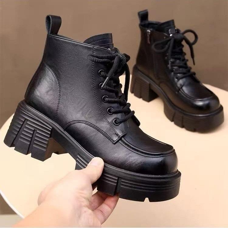 Small man increases height British fried street short boots autumn and winter new thick heel showing feet small velvet Martin boots