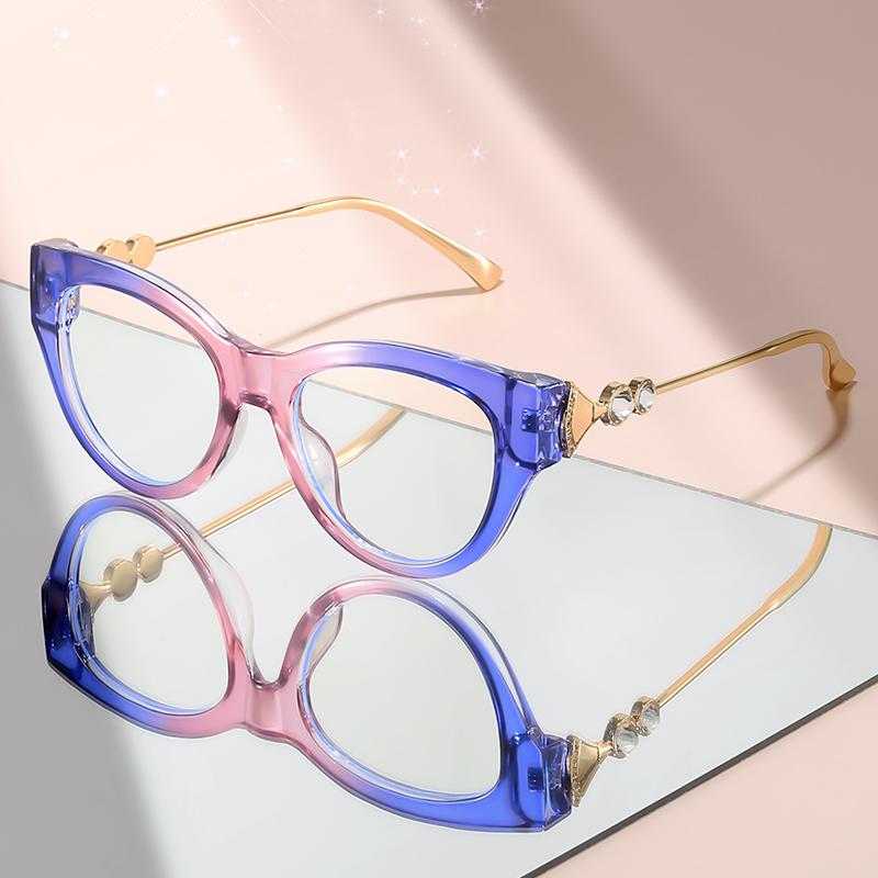 New cat-eye flat glasses with diamond-encrusted metal temples a high-end and versatile anti-blue light glasses