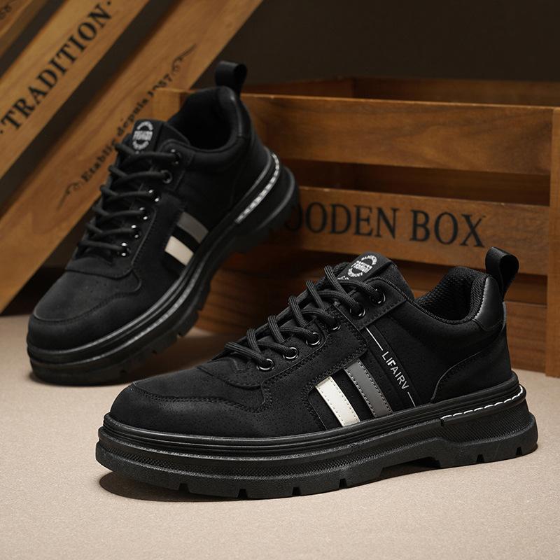 

2025 four seasons low-top Martin boots fashion tooling boots retro trend casual shoes non-slip men s shoes explosion 39