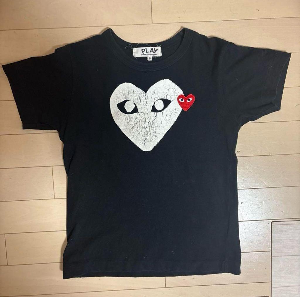 PLAY COMME DES GARCONS HEART T-SHIRT, SIZE SMALL GOOD Unisex T-Shirt