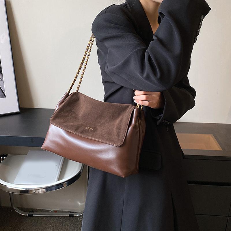 Soft PU Leather Totes Bag New Women's Golden Chains High Quality Large Capacity One Shoulder Bag Solid Versatile Crossbody Bag