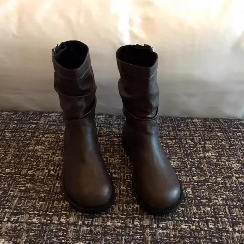 Модне взуття для жінок 2024 Висока якість Сліпони Жіночі чоботи Модні пряжки на ременях Сучасні чоботи Жіночі Нові Чоботи до середини ікри з круглим носком