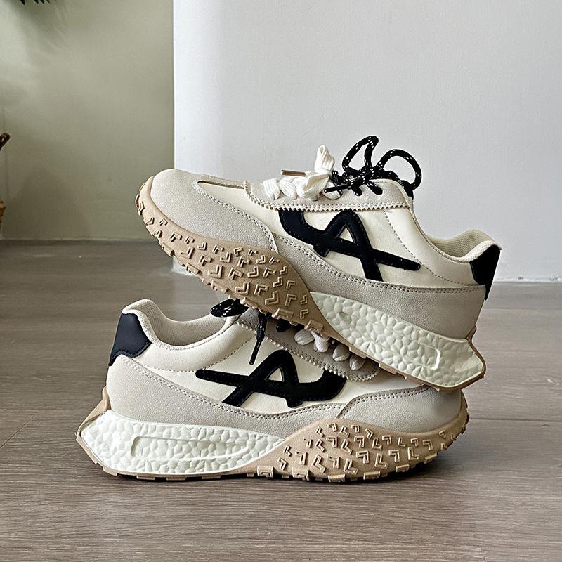 2025 spring new thick-soled German training shoes women's trend comfortable and versatile Forrest Gump shoes fashion leather casual shoes single shoes
