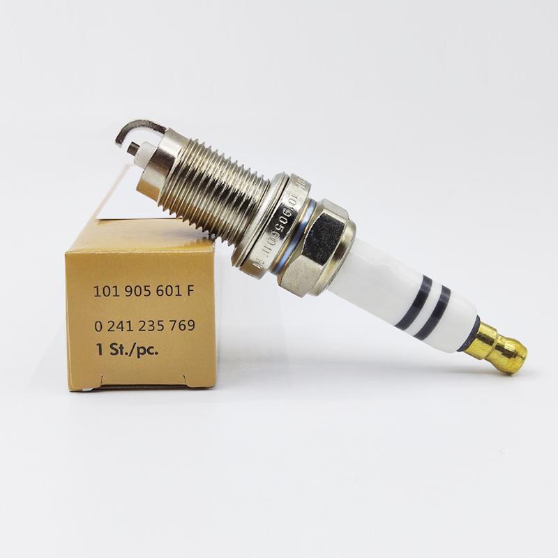 4PCS 101905601F F7HER02 Normal Spark Plug For Volkswagen Passat Golf Jetta Leon Skoda Seat Beetle 2.5L Ibiza FR7HC+ Car Candles