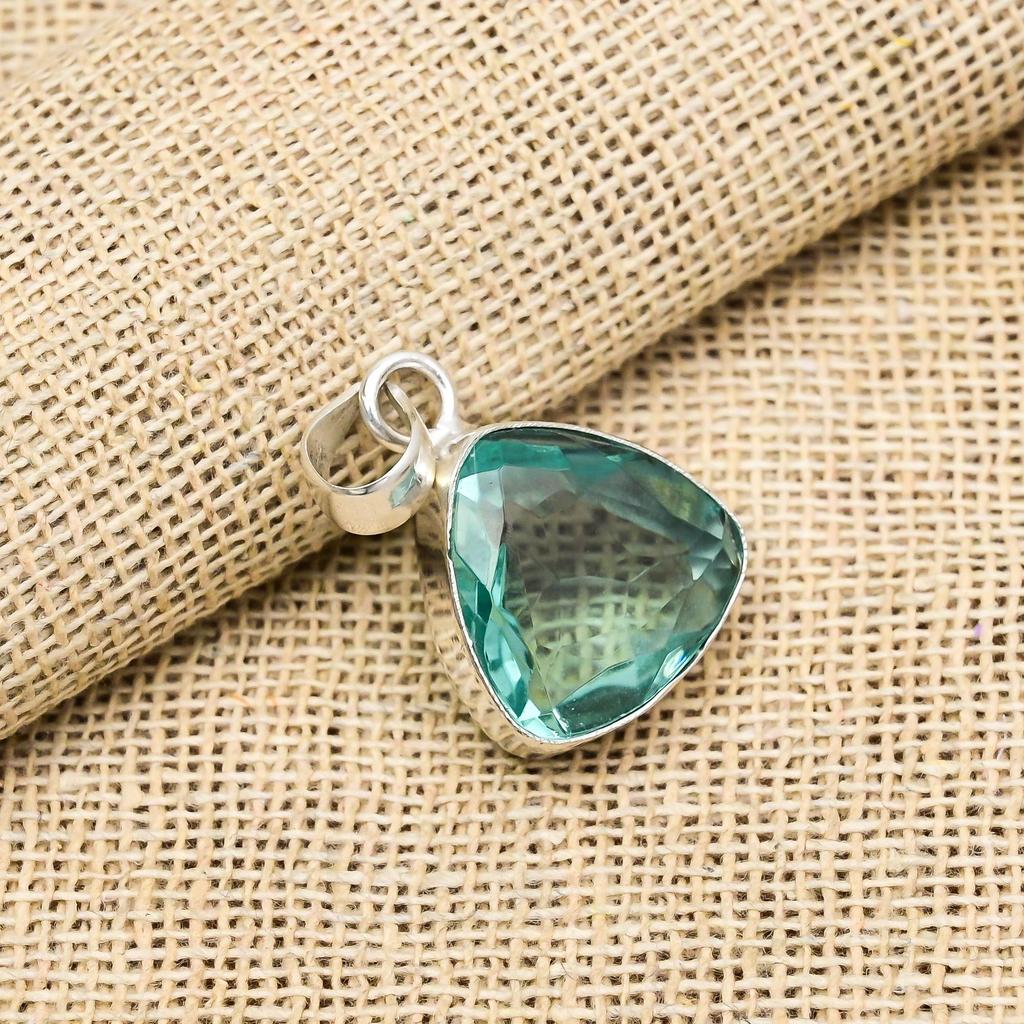 Einzigartiger Aqua Apatit Edelstein Schmuck 925 Sterling Silber Schmuck Anhänger Halskette Geschenk für Mutter