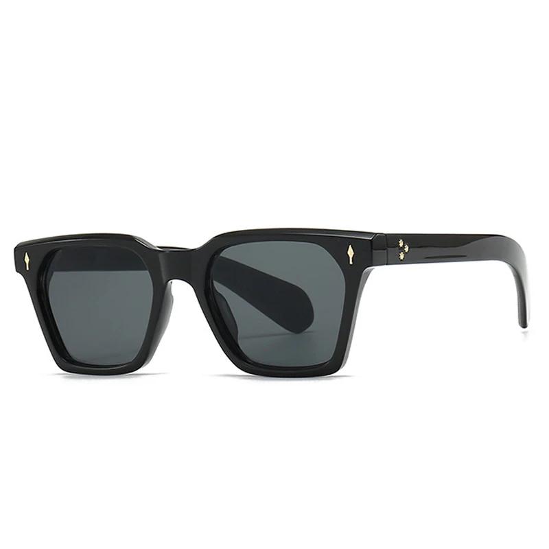 SHAUNA Retro Square Sunglasses Women Rivets Gradient Shades UV400 Retro Punk Men Sun Glasses
