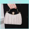 Pochette de soirée élégante en polyester avec plis ornés pour événements formels