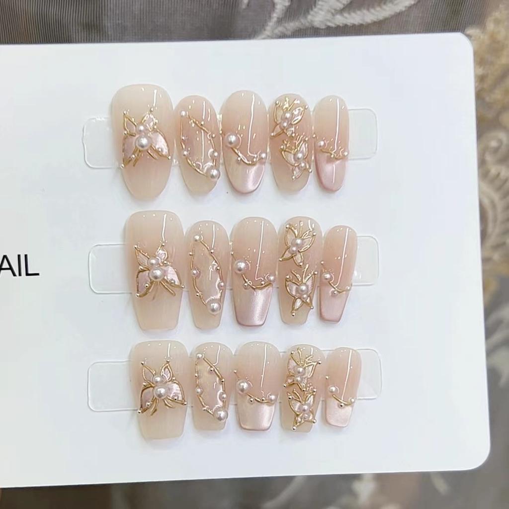 Pure Handmade Phototherapy Wear Manicure Cat Eye Pearl Butterfly Dream Reusable Patch