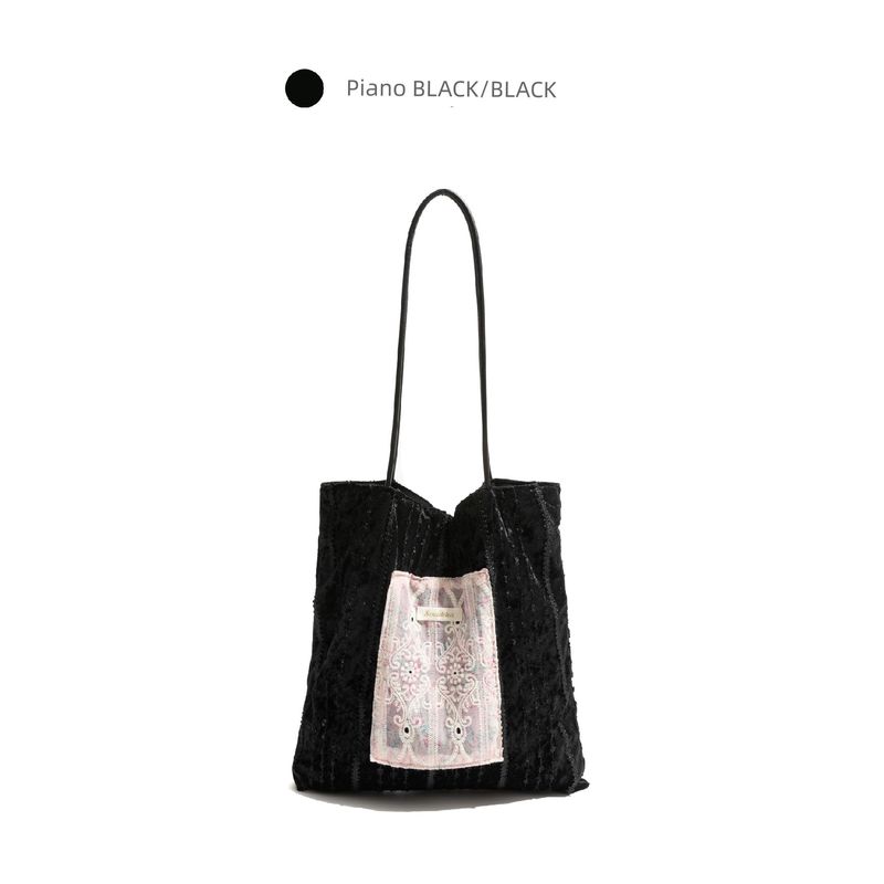 

Ckkui Retro New Chinese Pearlescent Pink Canvas Bag Women s 2025 Super Hot Shoulder Bag Commuter Tote Piano Black