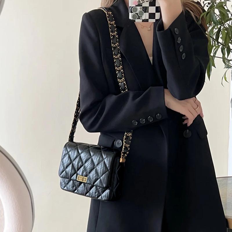 

Сумка-цепочка Xiaoxiangfeng с толстой цепочкой и бриллиантами 2025 года, новая черная квадратная сумка из коровьей кожи, сумка через плечо чёрный