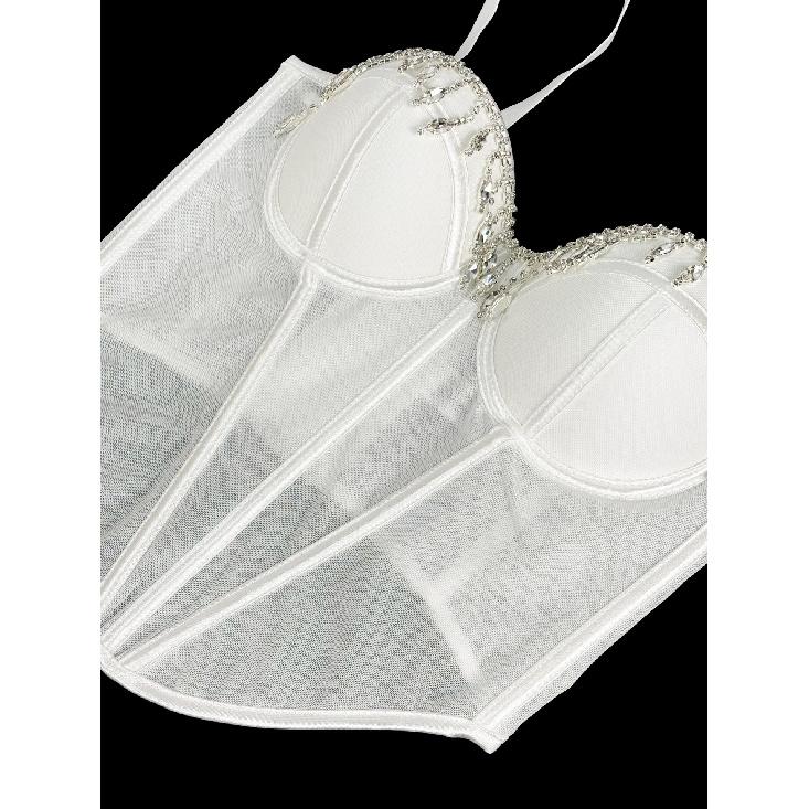 Gorsety, modna i elegancka odzież damska