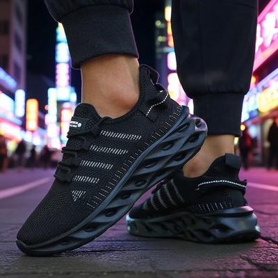Men's Soft Running Shoes Breathable Mesh Fashionable Sports Style Summer Versatile High-quality Outdoor Lightweight Sports Shoes