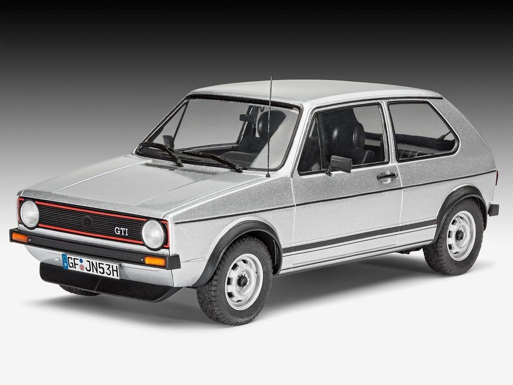 German Revell 1/24 VW Golf 1 GTI 07072 Plastic Model