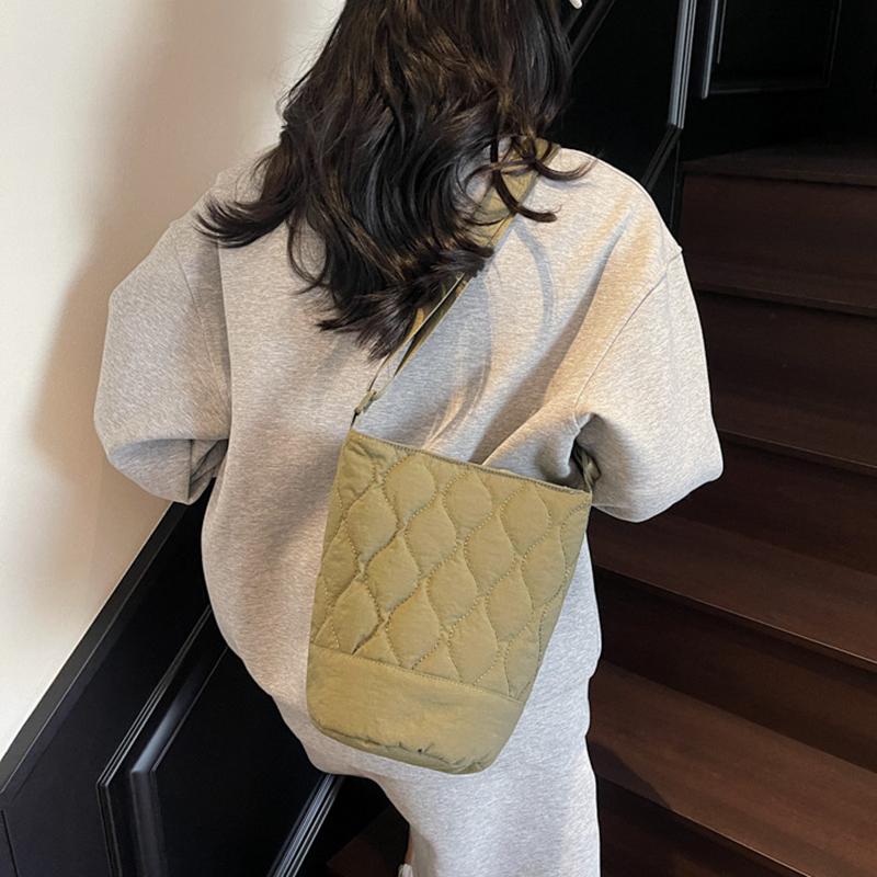 Korean Style Versatile Women Crossbody Bag Solid Color Adjustable Straps Cotton Clothing Bag Diamond Grid Tote Bag for Women