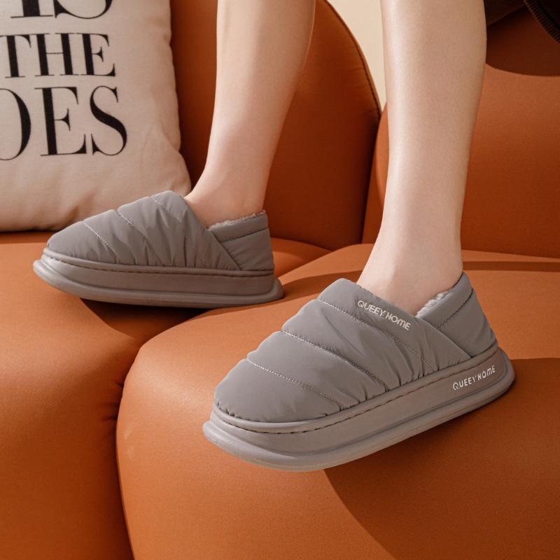 Winter Cotton Slippers for Men, Warm and Plush for Outdoor Wear, Waterproof and Anti Slip Cotton Slippers for Women, Suitable for Home and Indoor Use