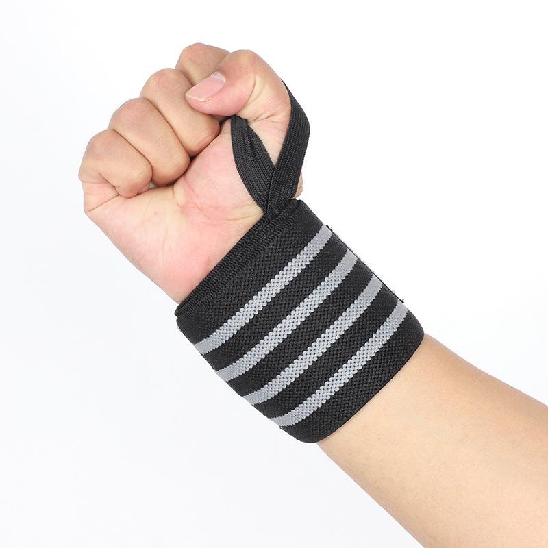 

Cross-Border Wrist Wraps: Protective Gear for Weightlifting, Fitness, and Pull-Up Support Single
