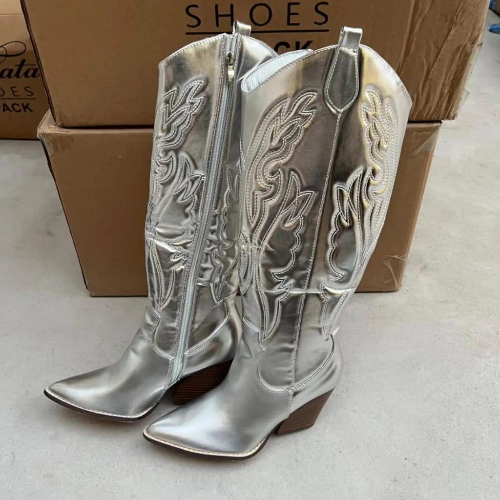 Fashionable Floral Embroidery High Heel Boots Women'S Knee High Boots Elegant Leisure Style Chinese Manufacturer