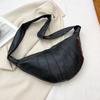 Neue Retro Ein-Schulter Crossbody Hüfttasche Koreanische Version Schlichtes PU Große Kapazität Croissant Brusttasche
