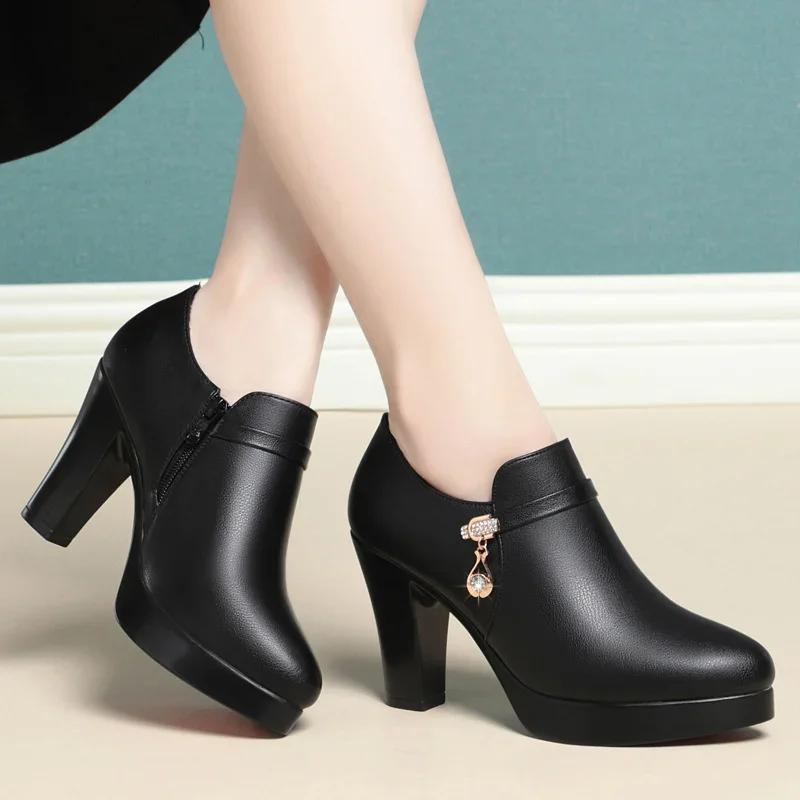 Comfortable Fashion Deep Mouth Soft Leather Women's Platform Shoes 2025 Fall Med Block Heels Single Shoes for Office Mom