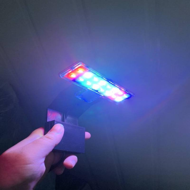 Ultra tenké LED světlo do akvária, připevnitelné světlo na akvárium se 3 barevnými režimy, jasná lampa s plným spektrem