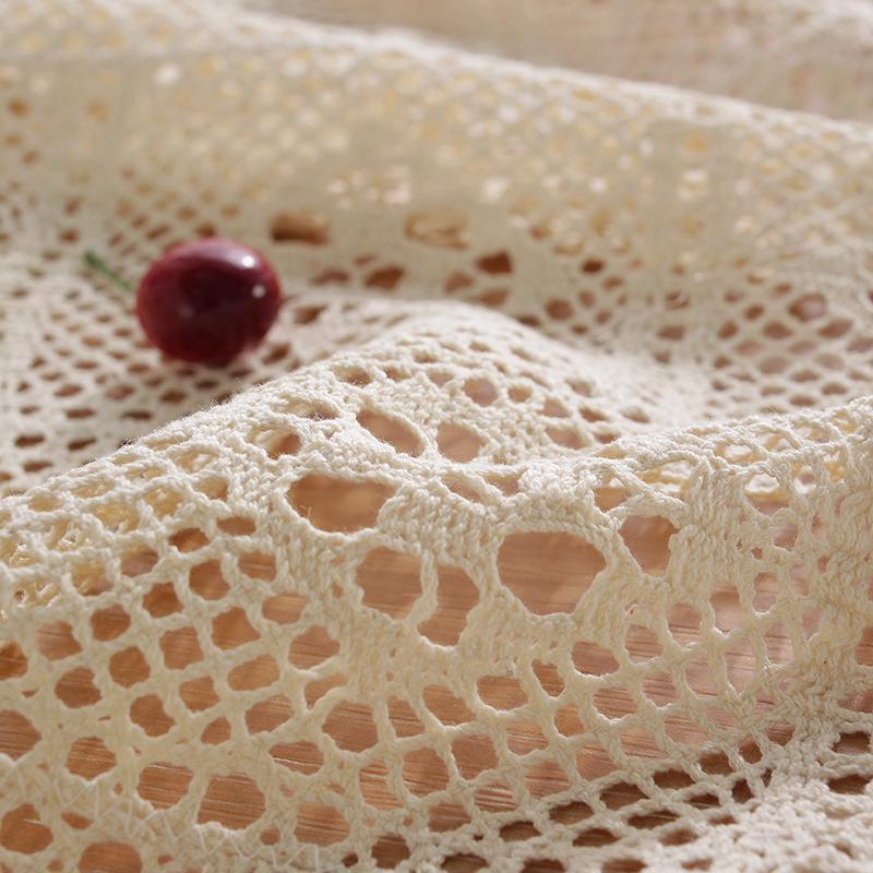 American Retro Beige Crochet Tablecloth - Knitted Non-Slip Hollow Design