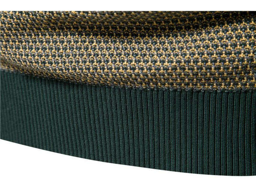 Men's Personalized Khaki Round Neck Warm Knit Pullover for Autumn/Winter