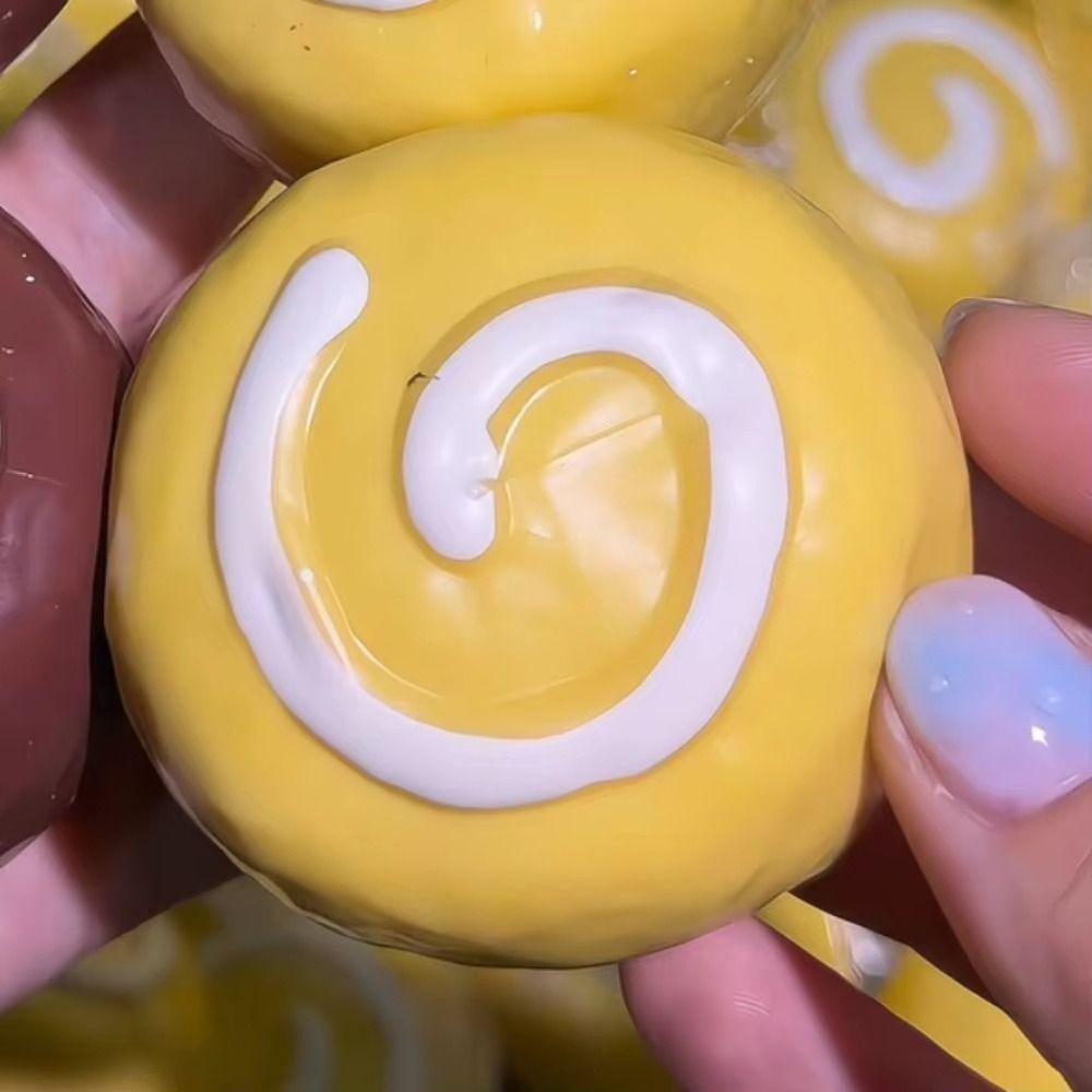 Non-bounce Crunchy Swiss Roll Hand Relax Blocked Filled Ball Creative Handmade Ball Student Prize