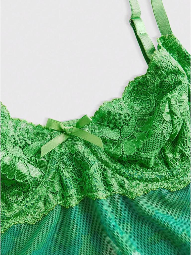 2025 Cross-border Sexy Lace Slip Dress: Waist-cinching Retro Floral Print, Backless, Hip-hugging, Ruffled Design.