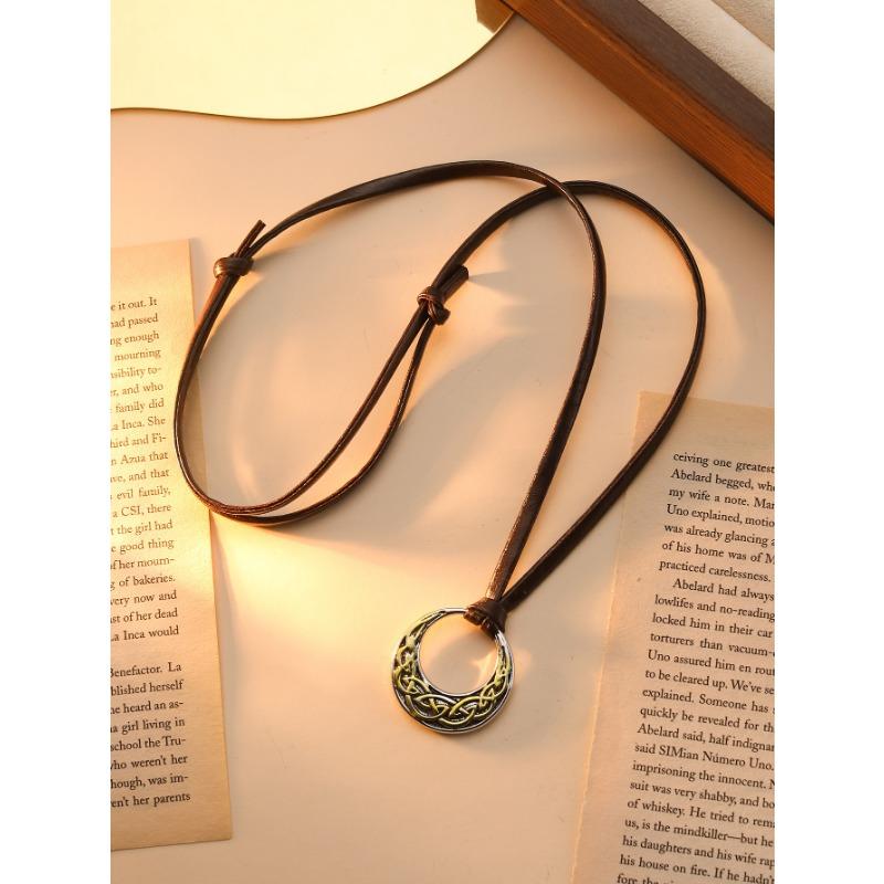 Retro Knot Round Pendant Necklace Ethnic-style Sweater Chain Necklace