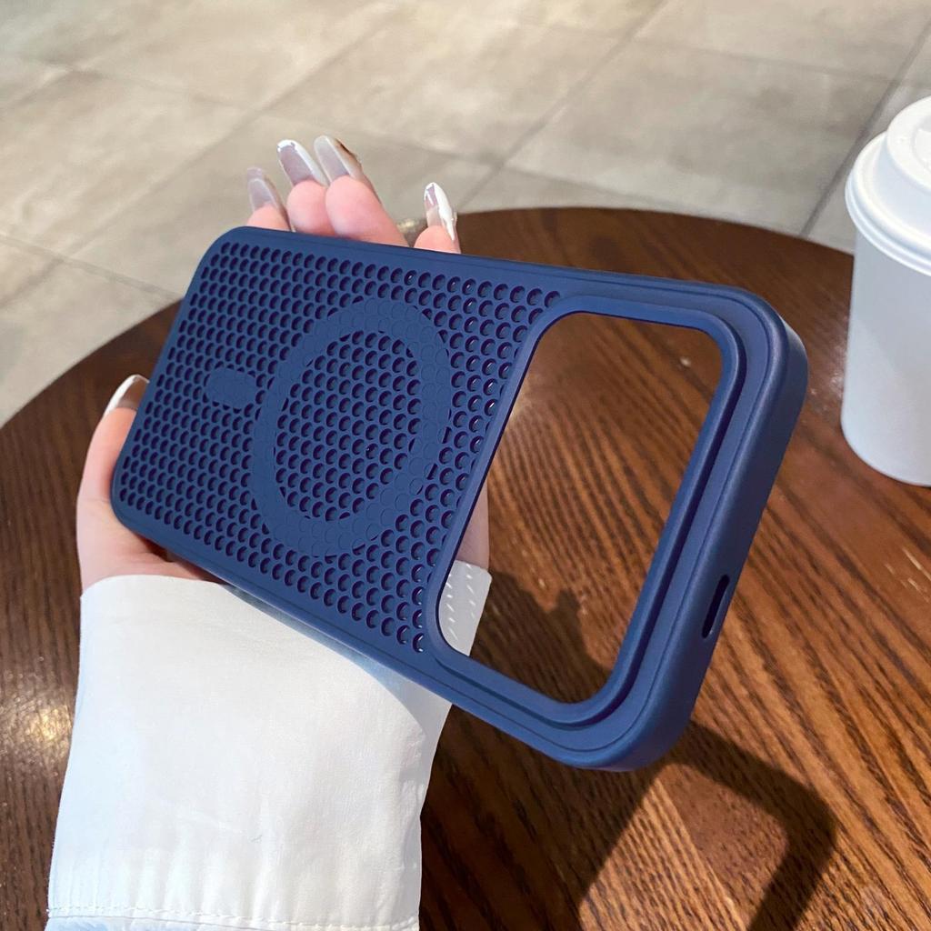 Applicable to Xiaomi Redmi K90ProMax heat dissipation magnetic mobile phone case Redmi Turbo5Max matte protective case