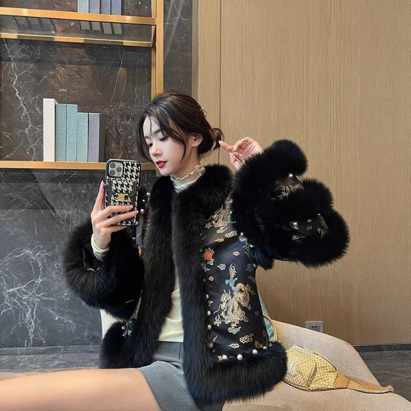 2 Winter New Medium Imitation Fox Fur Coat Women's Short Fashion Young Nail Bead Tang Clothing