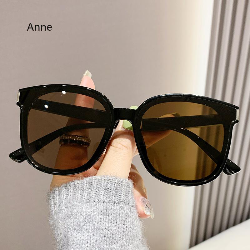 Vintage Square Sunglasses Women Designer Luxury Oversized Men Women Sun Glasses Classical UV400 Fashion Outdoor Oculos De Sol