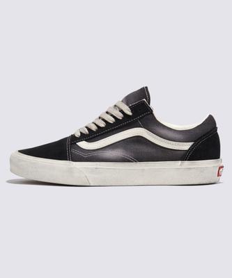 Old Skool - Wave Washed Black VN000CR5BLA1