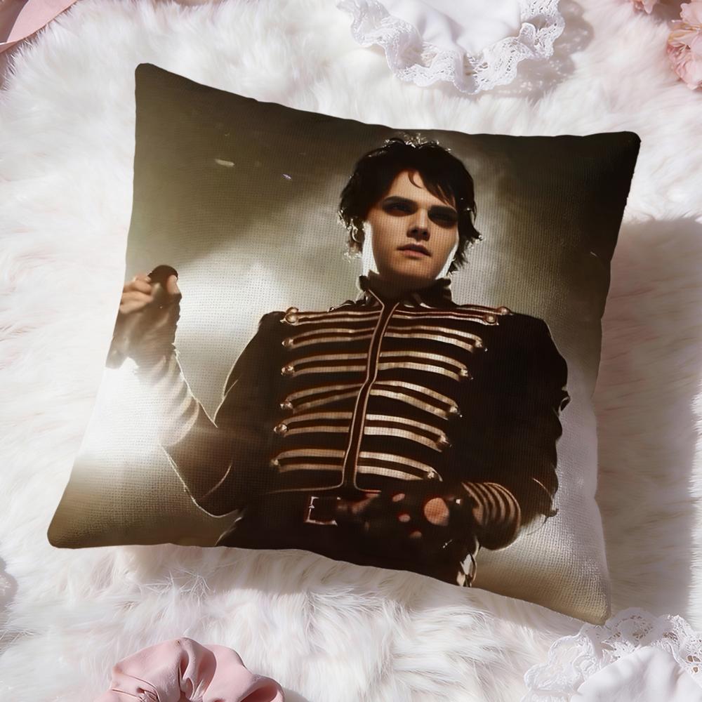 

Singer G-Gerard Way Cushion Cover Premium Comfort Reversible Pillow Cove -Two in One Design for Any Room & Car Interior 30cmx30cm