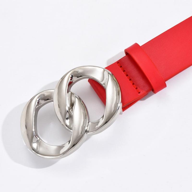 The New Double-loop Chain Buckle Base Black Smooth PU Belt Is A Versatile Belt for Women