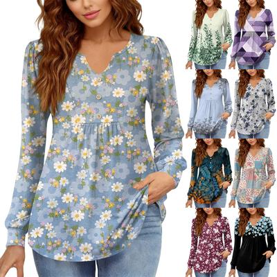 Camiseta Feminina Relaxada, Gola V, Cor Vintage, Bloqueada com Estampa Floral, Manga Longa, Pulôver