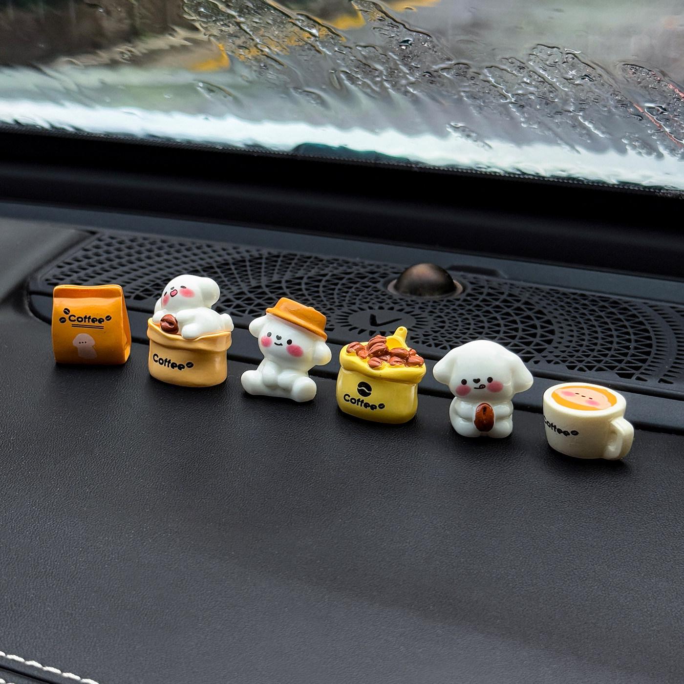 

Cute Puppy Coffee Car Console Ornament - Healing Accessory for Girls 1 Random Coffee Puppy