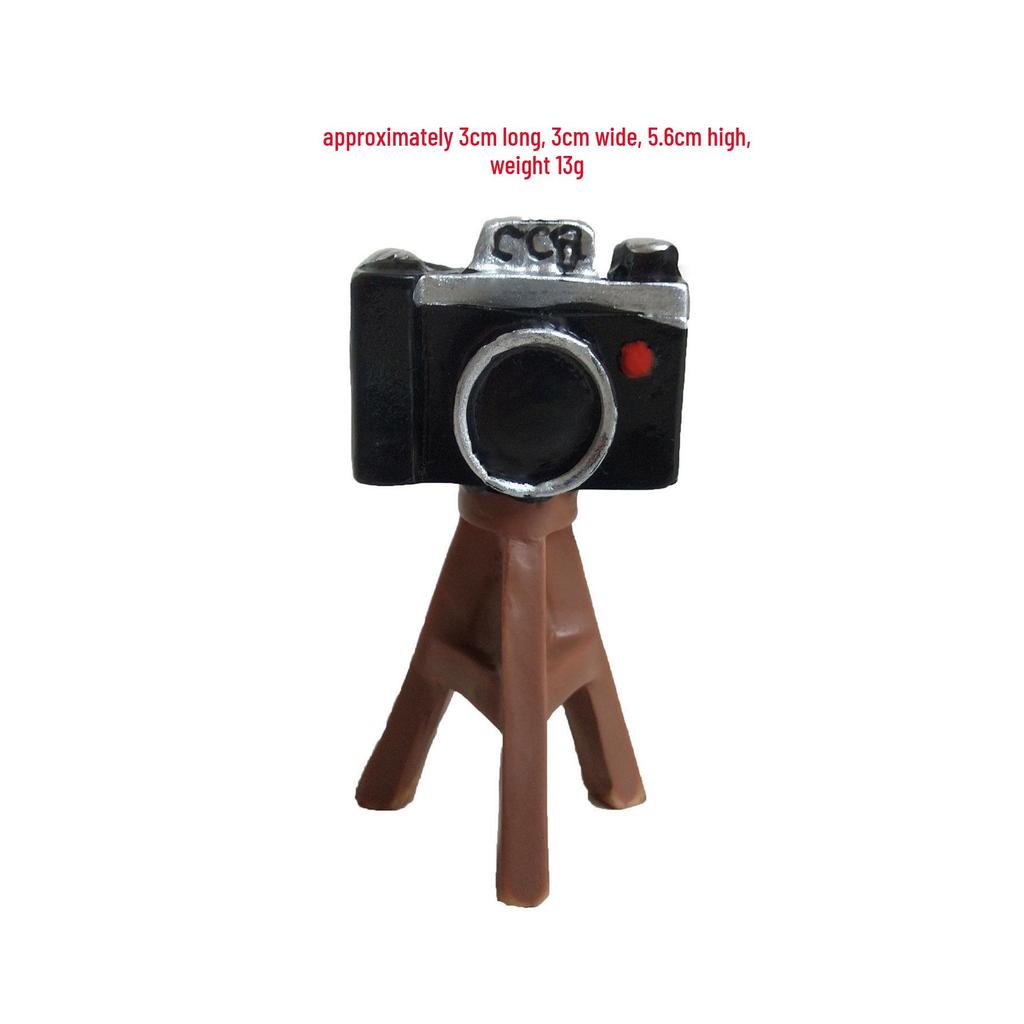 Japanese Style Cat Resin Ornament for Car Console Decoration