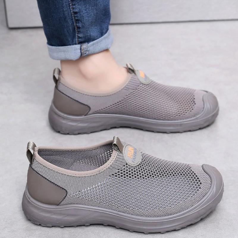 2025 Men's Vulcanized Shoes Comfortable Wear-resistant Slip-on Casual Shoes Summer Mesh Breathable Tennis Shoes Designer Brands