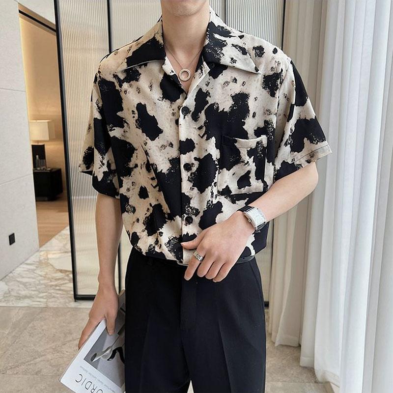 Schicke Vintage-Bedruckte Hemden Sommer Lässig Locker Herrenbekleidung Umlegekragen Japan-Stil Taschen Gespleißte Kurzarmhemden