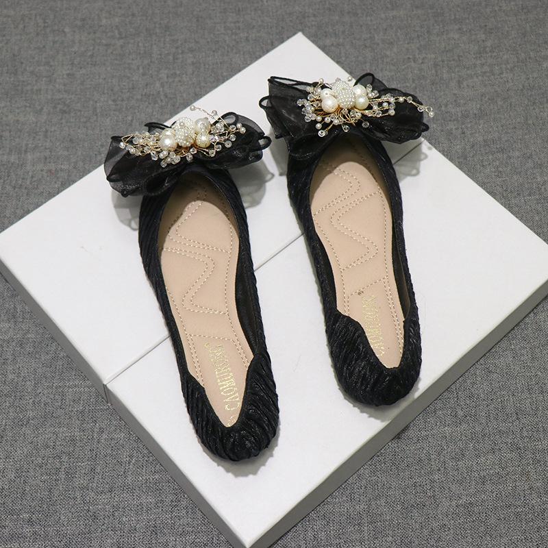 Fashion pearl beading crystal pandent flats women  silk pleated bowknot ballerina shoes woman pointed toe moccasins big size 43