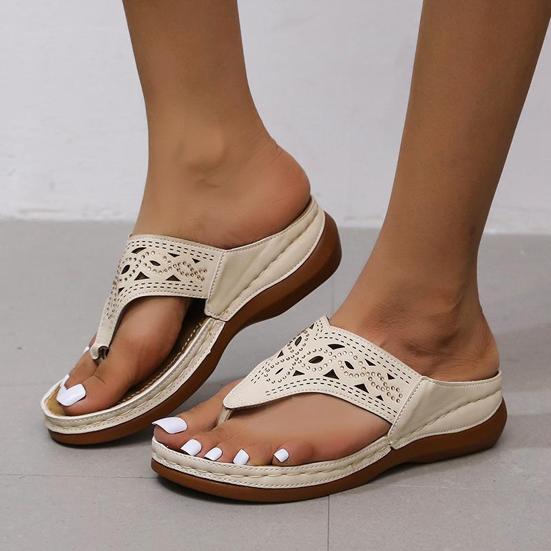Women's Breathable Oversized Hollow Out Lightweight Thick Sole with Clip on Sandals for Women