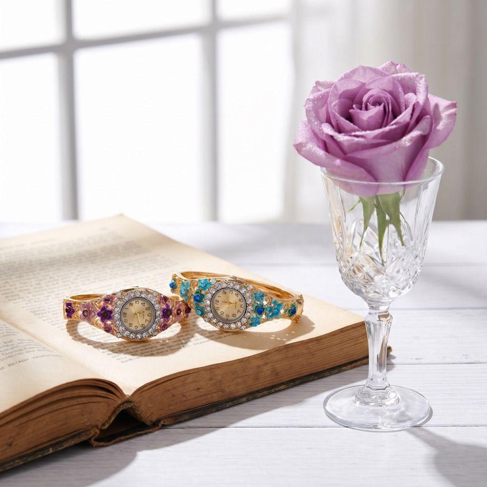 Rhinestone Bracelet Ladies Wristwatch Round Dial Quartz Watch Vintage Watch Dress Watch
