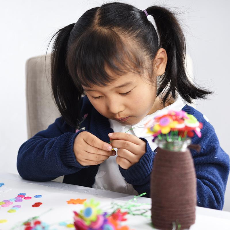 Children's DIY Colorful Button Painting Kit - Creative Love Bear Design for Kindergartens
