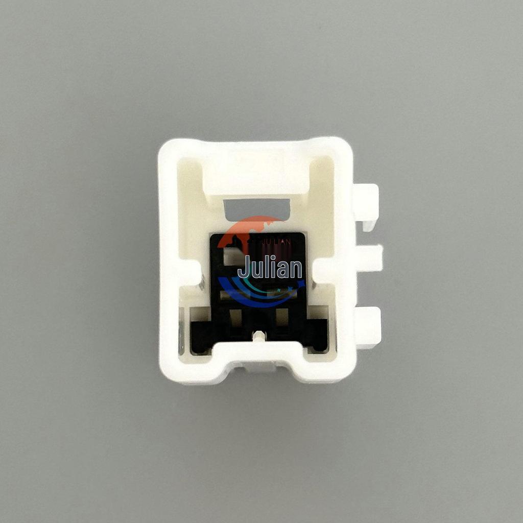 6098-6961 2-Hole Domestic Car Wiring Harness Connector Plug