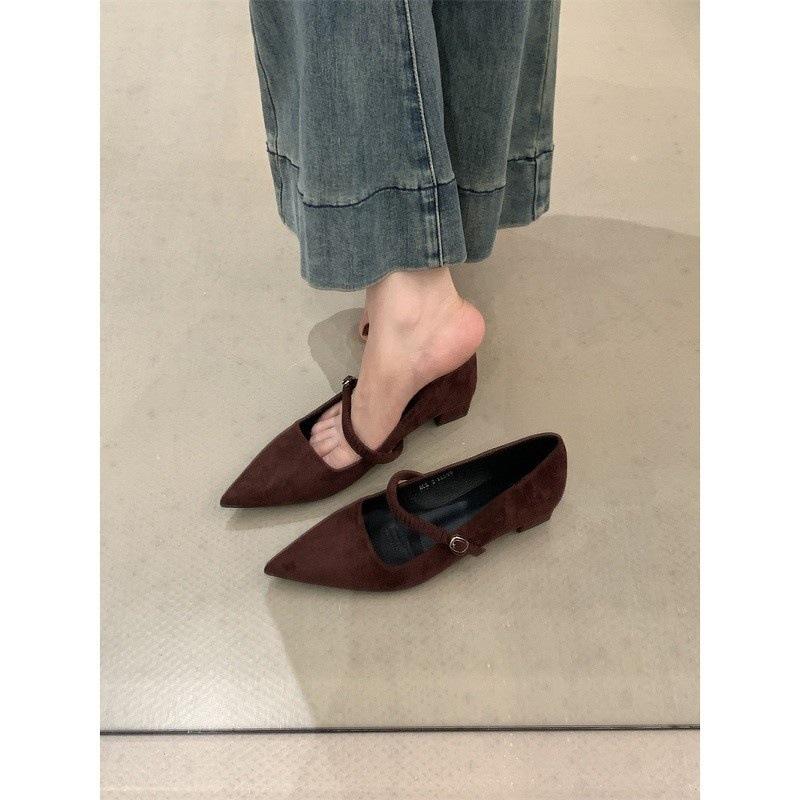 French thick heel pointed Mary Jane shoes 2025 new suede shallow mouth word with suede versatile single shoes