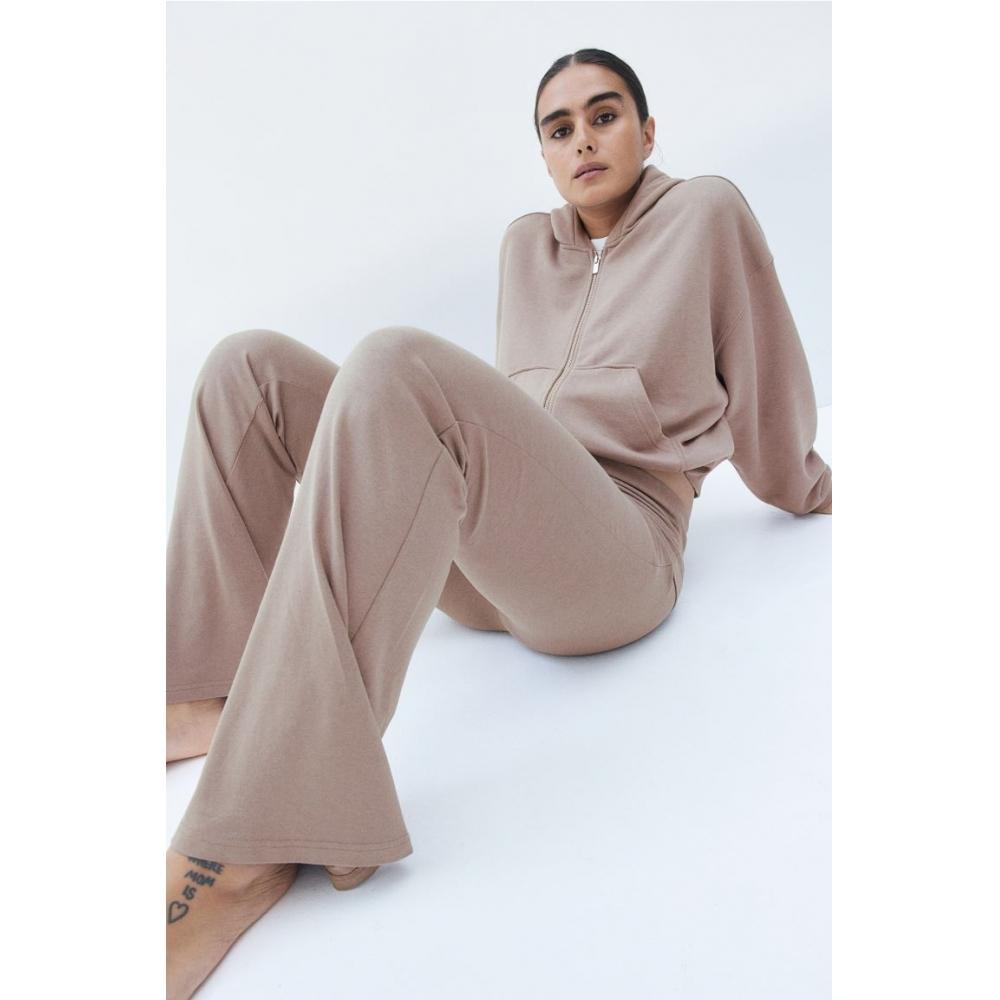 

Расклешенные брюки из джерси HM серо-коричневого цвета