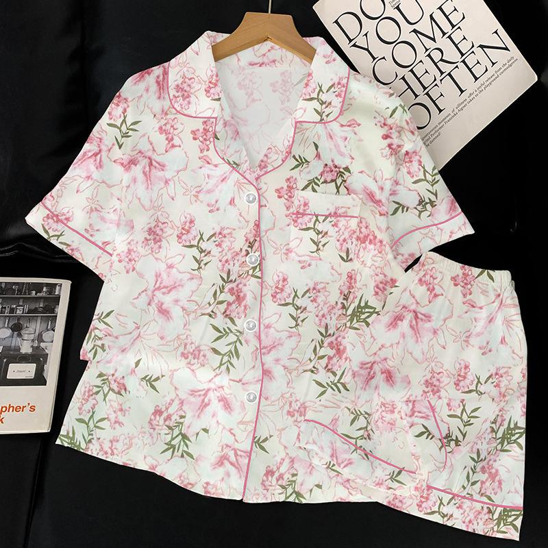 High Value Light Luxury Casual Ice Silk Temperament Pajamas Women'S Short-Sleeved Shorts Set Can Be Worn Outside