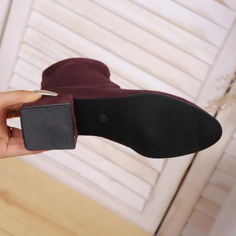 The new autumn fashion trend and versatile suede women's ankle boots with thick heels and round toe